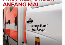 01.-08.05.2025_First Responder Anfang Mai.jpg Seitliche Sicht von einem Rettungswage, in der Überschrift: "First Responder Anfang Mai